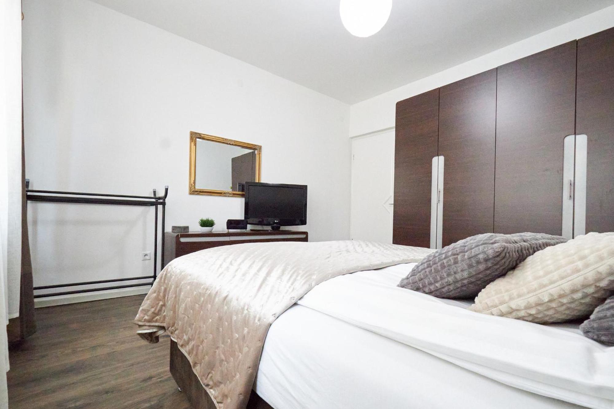 Appartamento Old Town Elegance SJJ Esterno foto