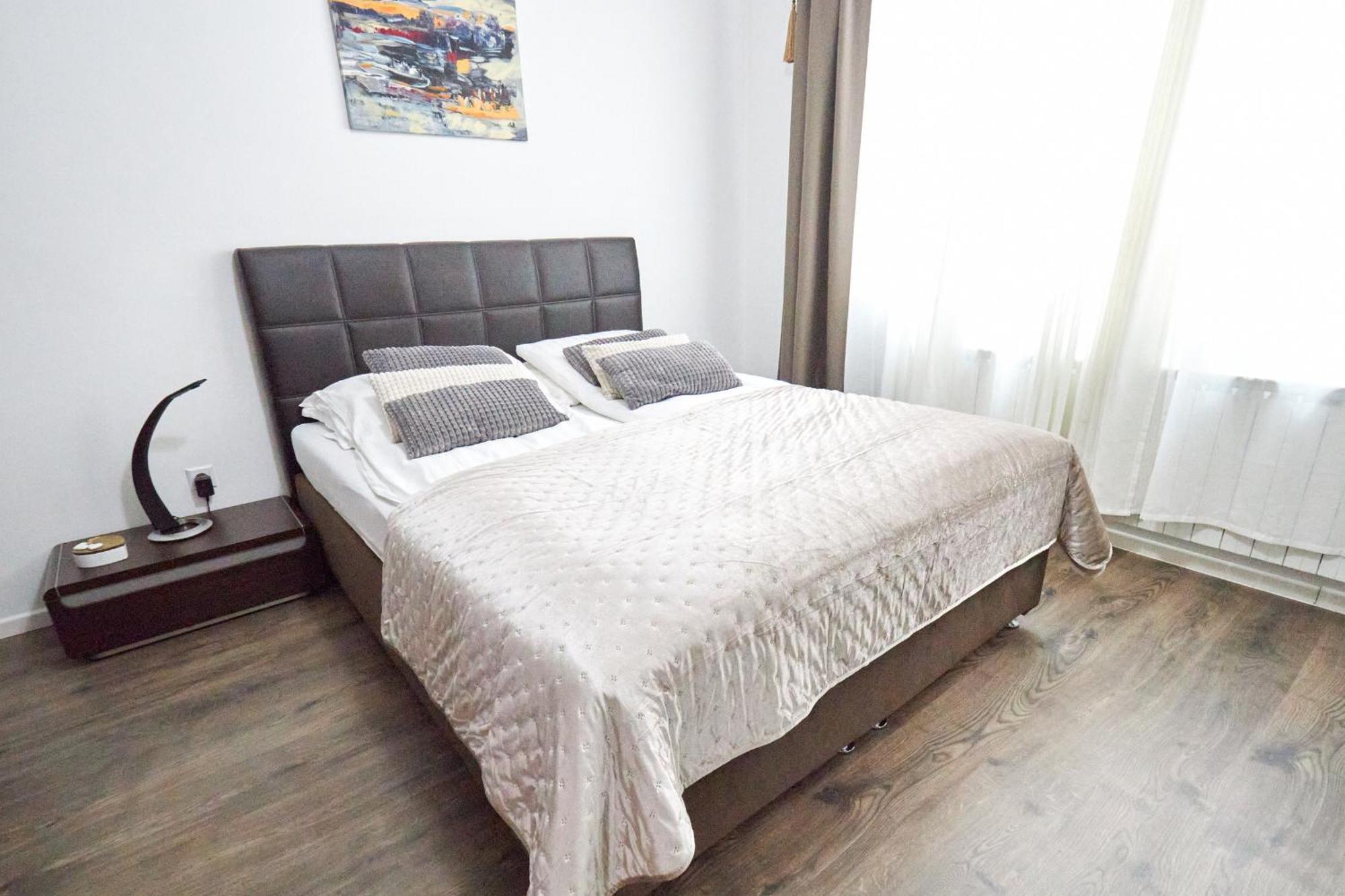 Appartamento Old Town Elegance SJJ Esterno foto